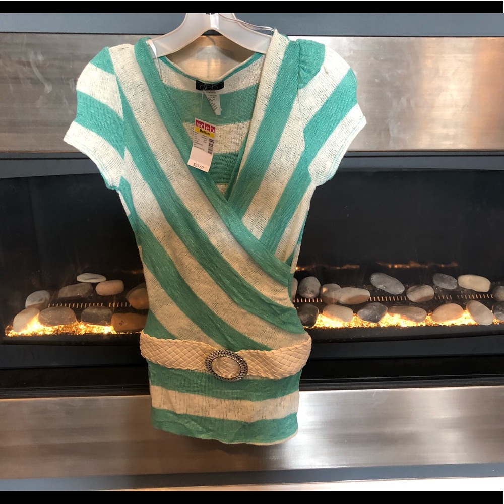 New with tags shirt cute shortsleeved sweater